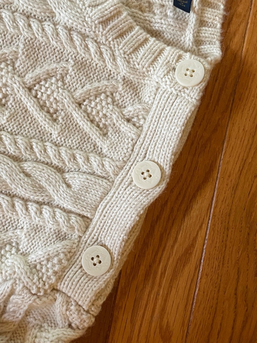 Vintage Ralph Lauren Classic Ivory Cable Knit Sweater - Picture 7 of 8